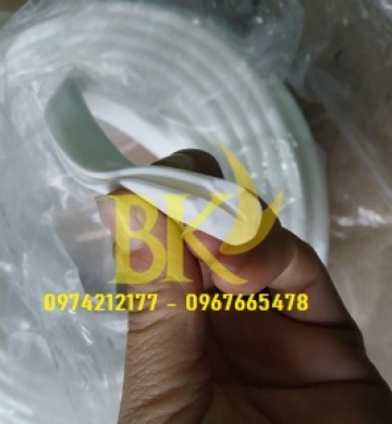 Gioang cao su xốp nẹp khe rãnh