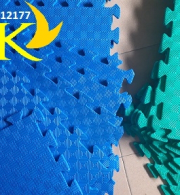 Thảm xốp màu có khớp nối trải sàn